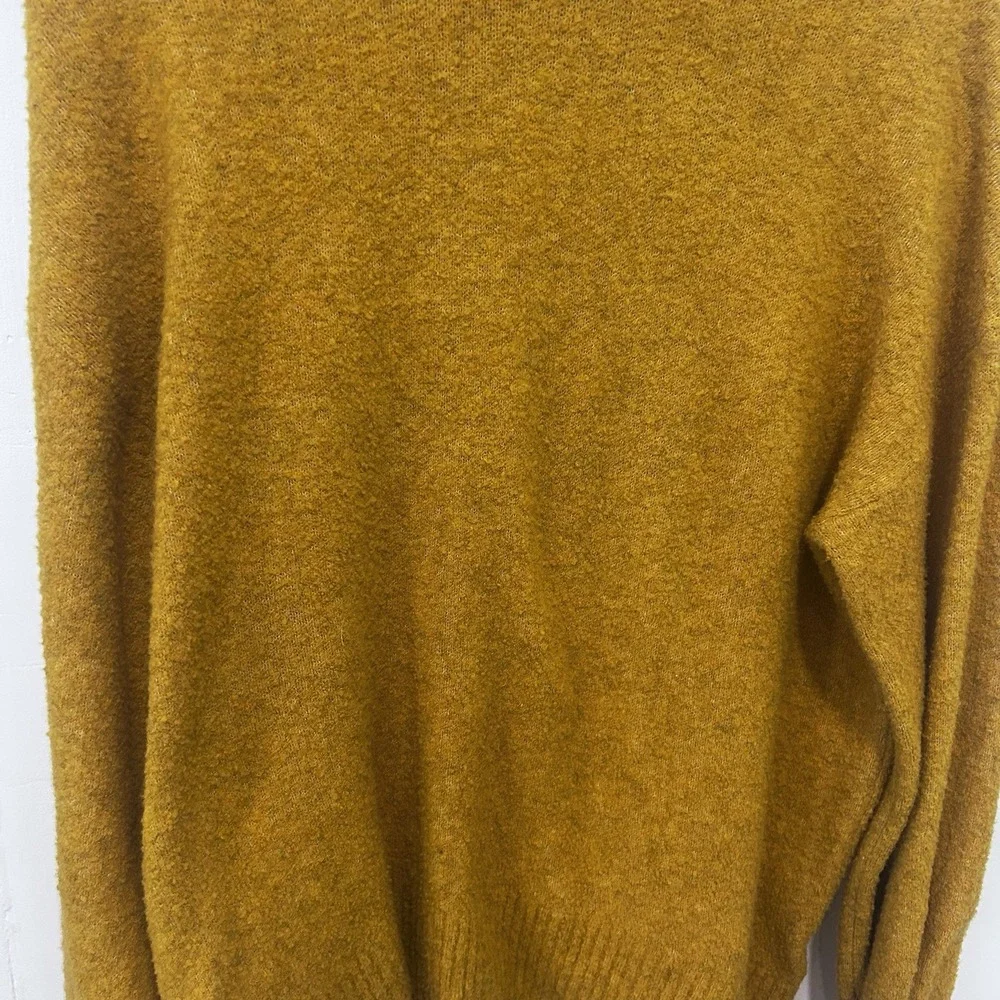 Old Navy Womens Mustard Scoop Neck Long Sleeve Comfort Fit Hi-Low Pullover M